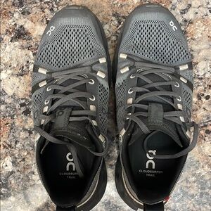 On Cloudsurfer Trail